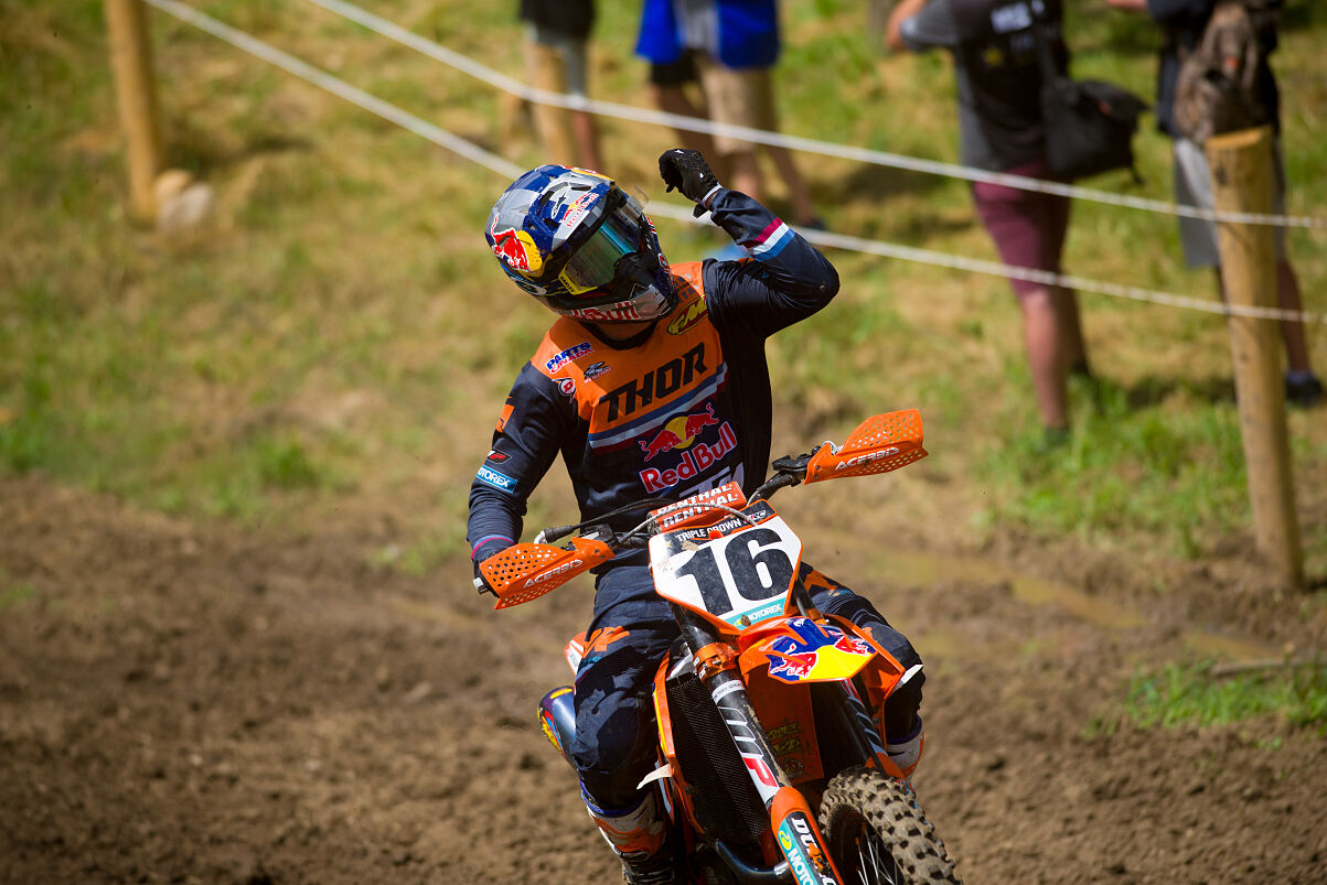 c.thompson_19_walton_jl_2710