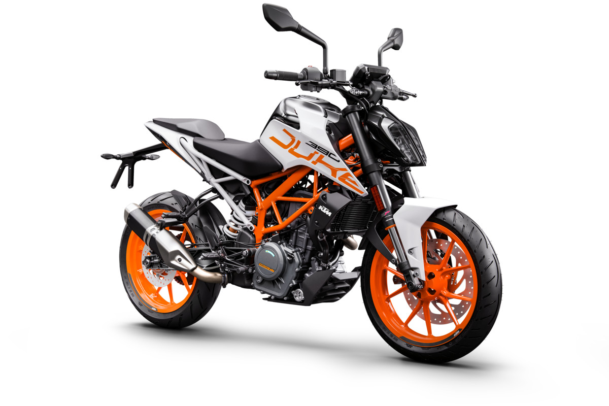 170592_KTM 390 DUKE ABS Front Right MY 2017