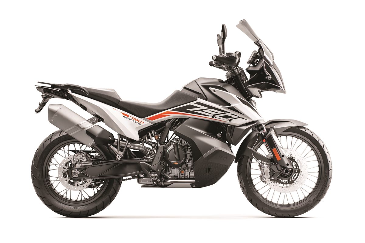 261010_790 ADV White MY19 90-Right