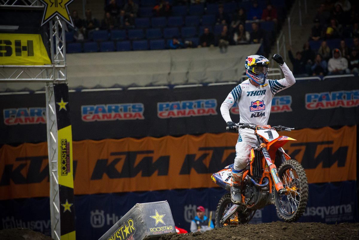 c.thompson_19_quebecsx_jl_2983