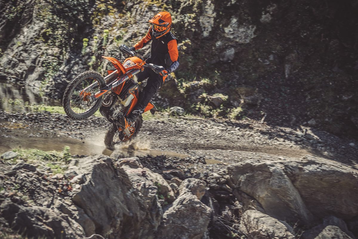 06 Action KTM 350 EXC-F MY2020