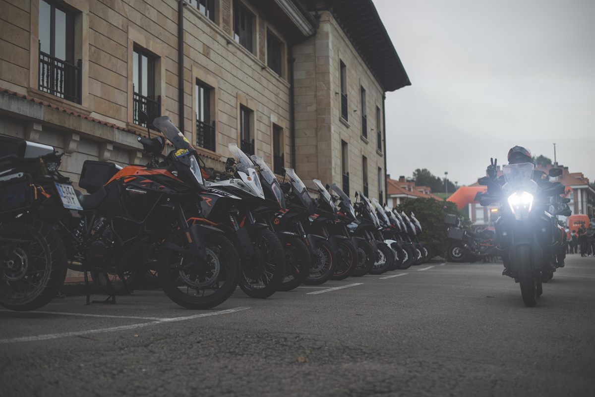 VI REUNIÓN KTM ADVENTURE_CANTABRIA 