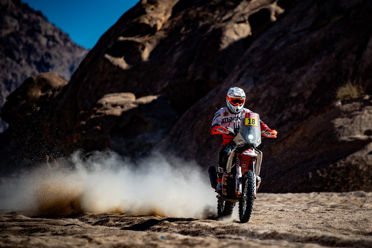 Ross Branch at the 2020 Dakar Rally. Photos: FotoP