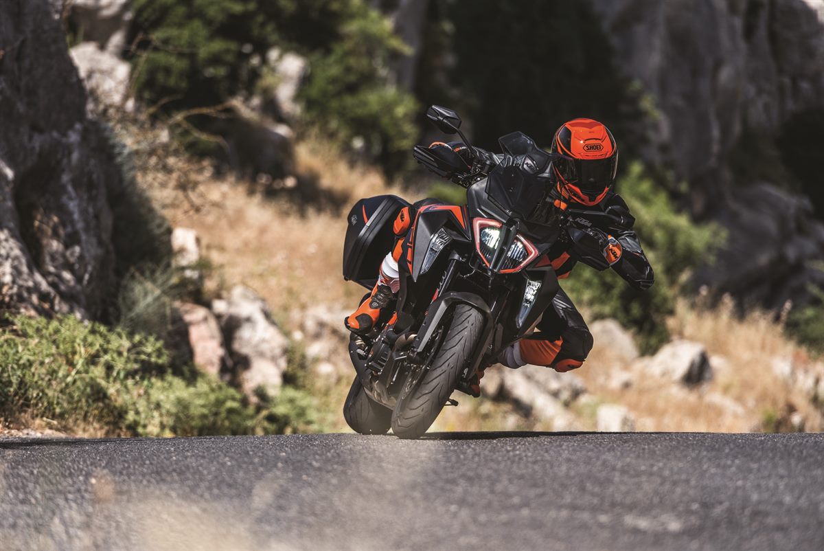 244679_1290 SUPER DUKE GT 2019