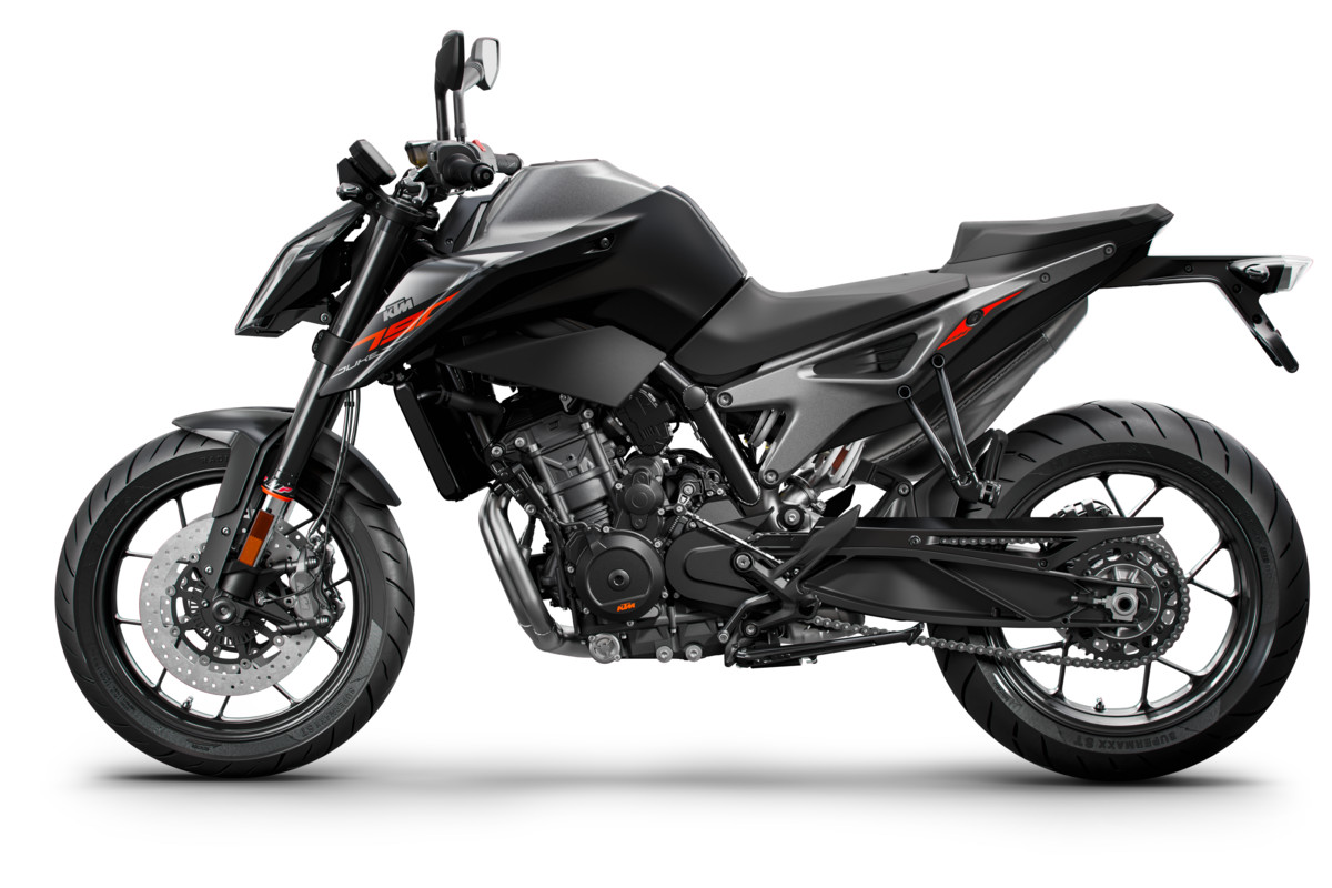 209309_KTM 790 DUKE 90 left black MY 2018 (1)