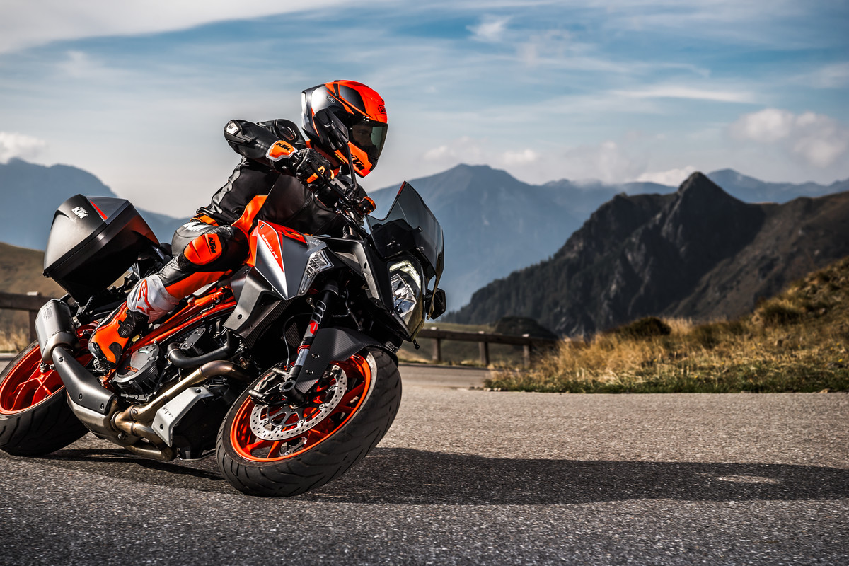 211274_1290 SUPER DUKE GT 2018.jpg
