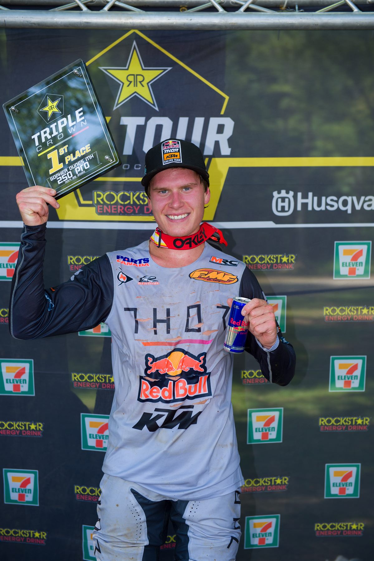 JESS PETTIS - TRIPLE CROWN RD 1