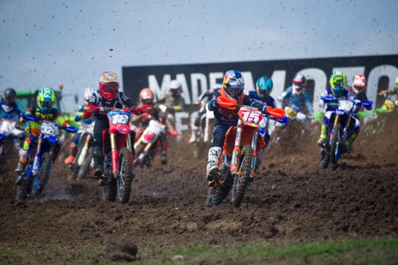 TRIPLE CROWN RD 2