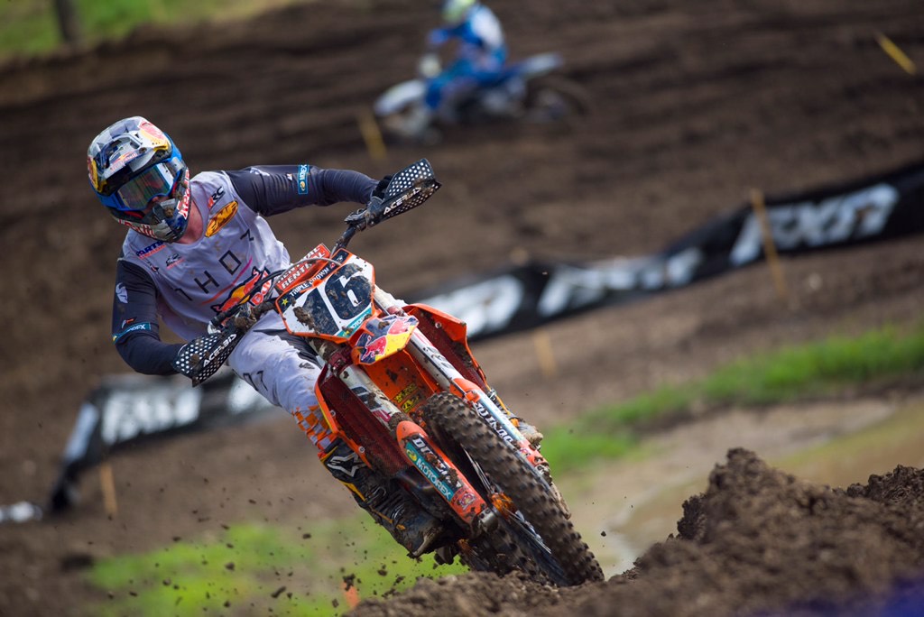 TRIPLE CROWN RD 2