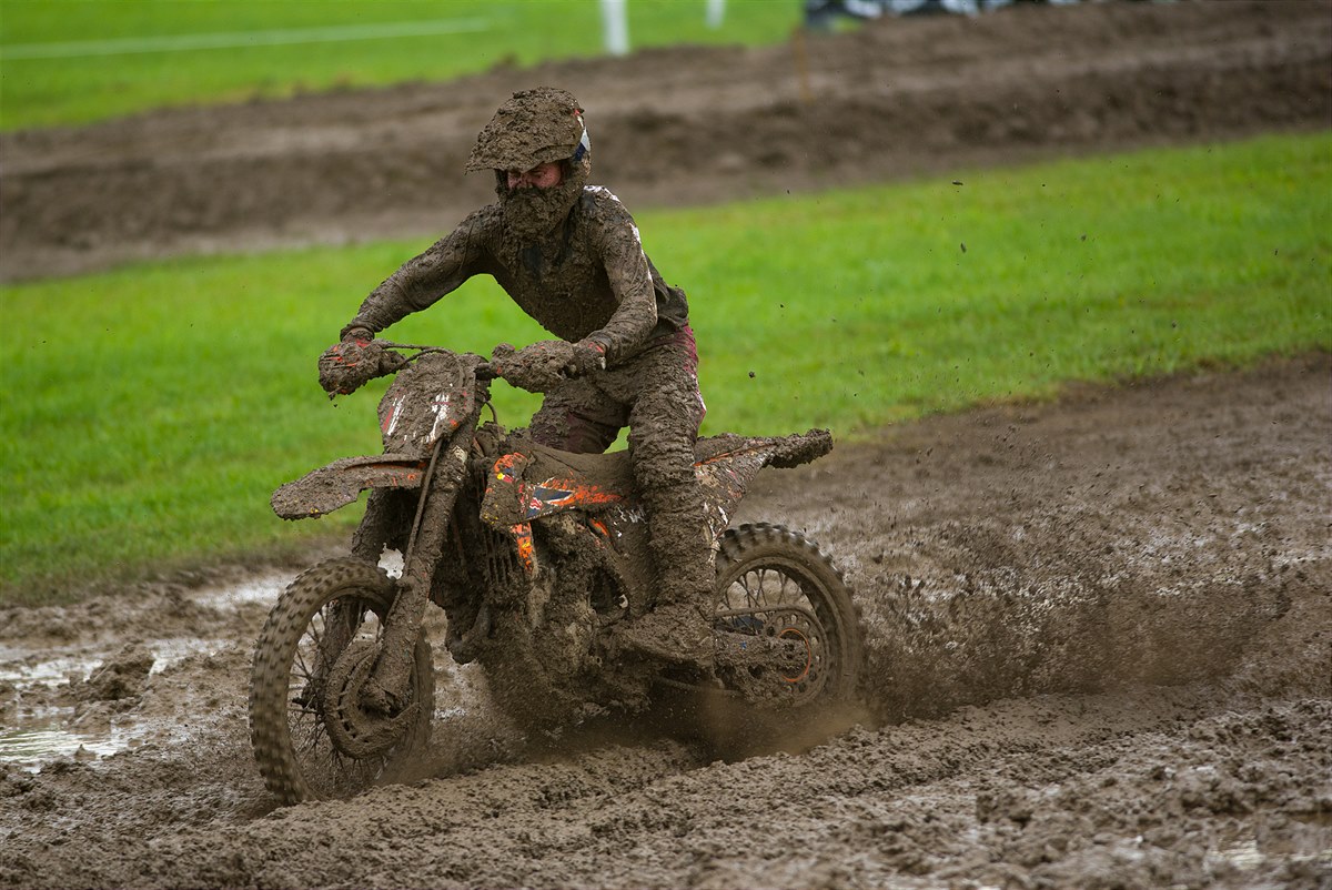TRIPLE CROWN SERIES RD 3