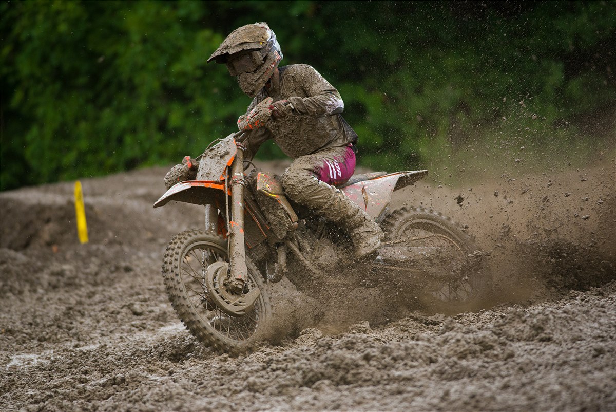 TRIPLE CROWN SERIES RD 3