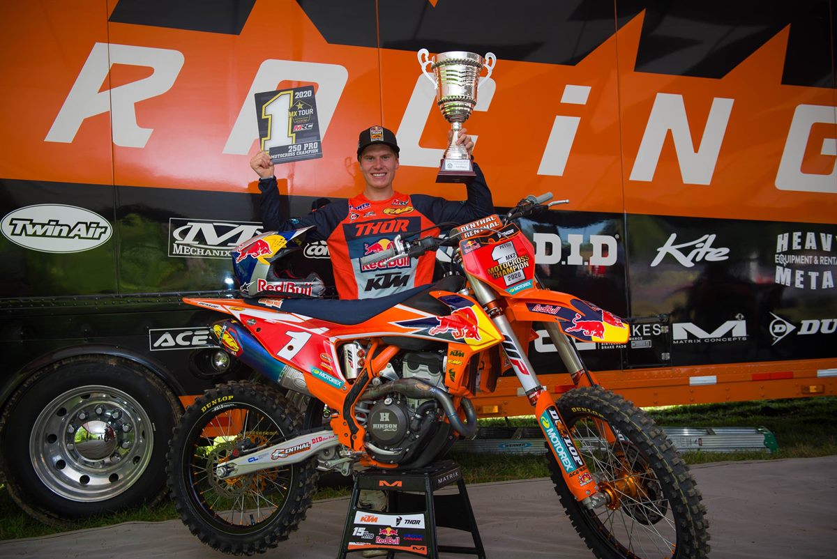 JESS PETTIS CHAMPION