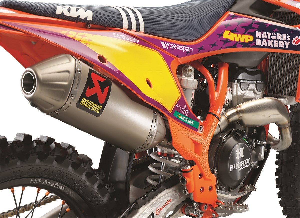 359701_MY21 KTM 250 SX-F TROY LEE DESIGNS_ Detail
