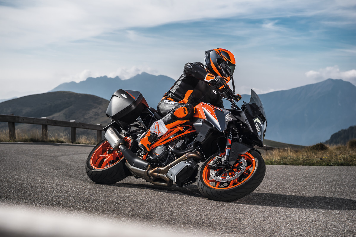 211257_1290 SUPER DUKE GT 2018.jpg