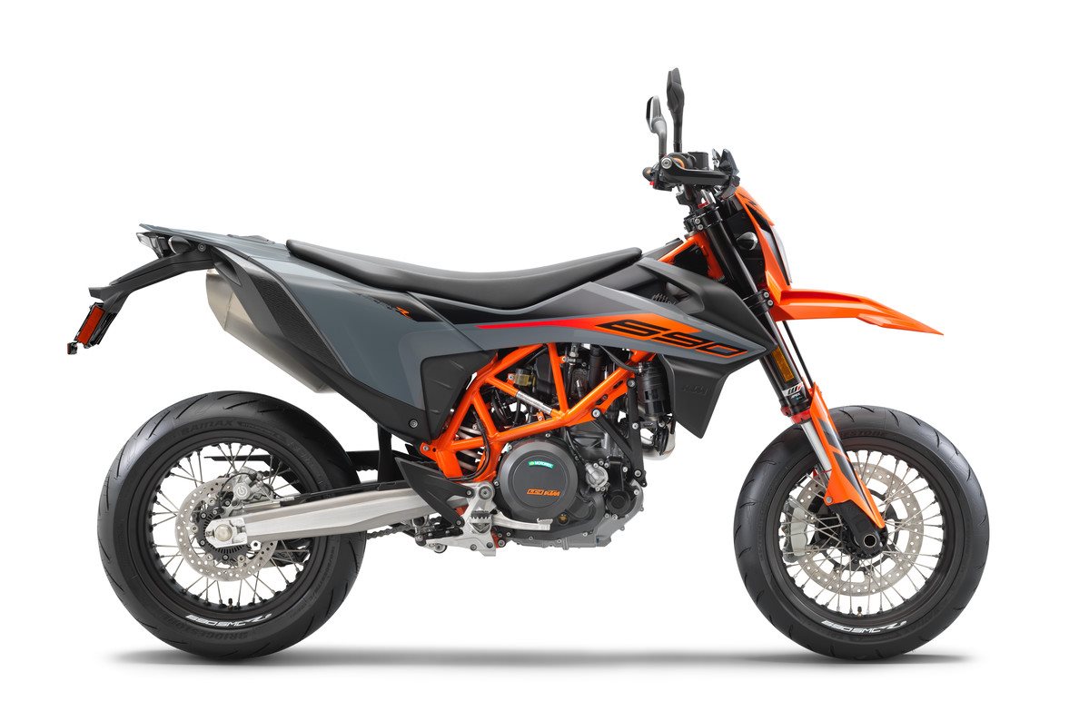 362167_690 SMC-R 2021 USA 