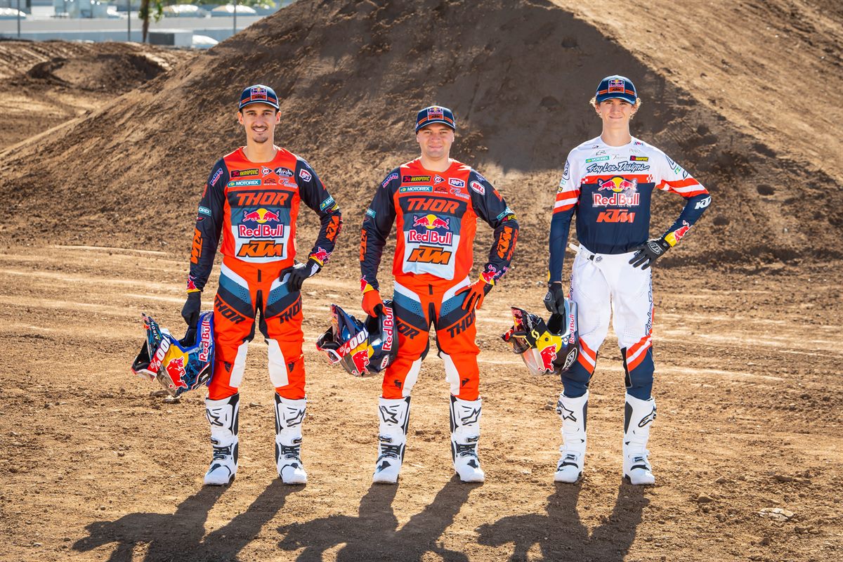 2021 RED BULL KTM TEAM HEADSHOT