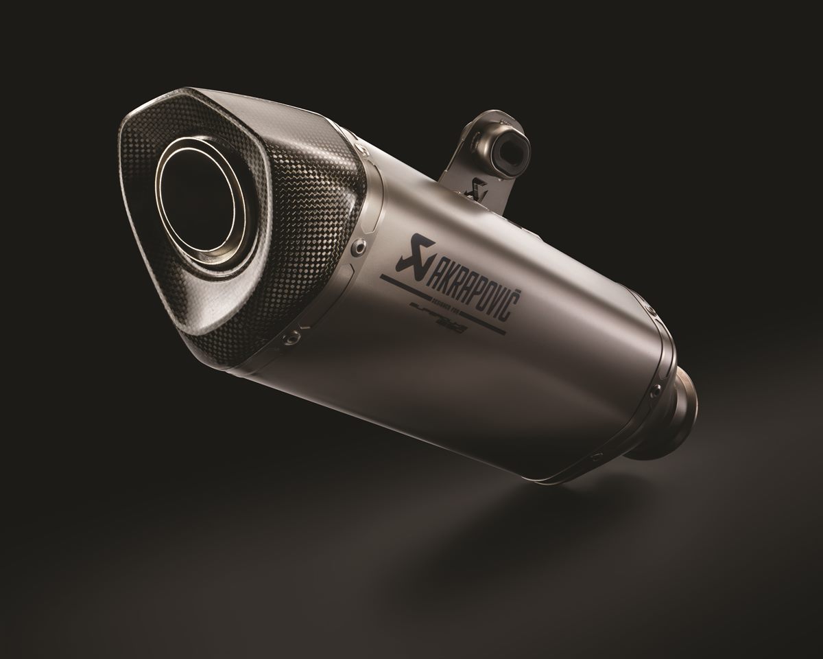 213458_61405979000 AKRAPOVIC SLIP ON LINE GRID
