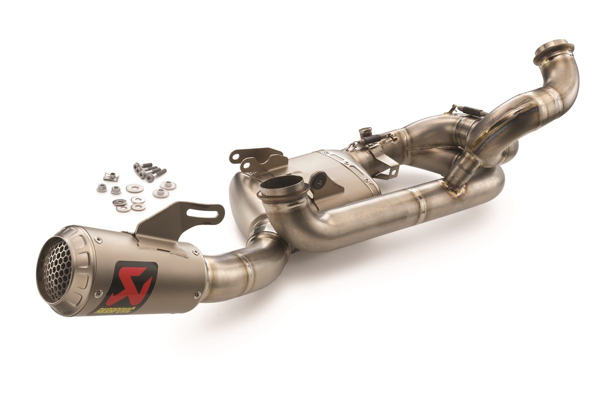 312886_61705999044 AKRAPOVIC _EVOLUTION LINE_