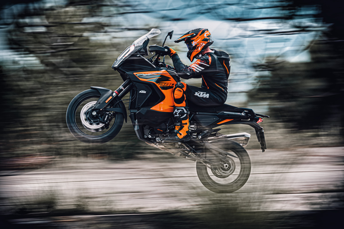 370788_MY21 KTM 1290 SUPER ADVENTURE S