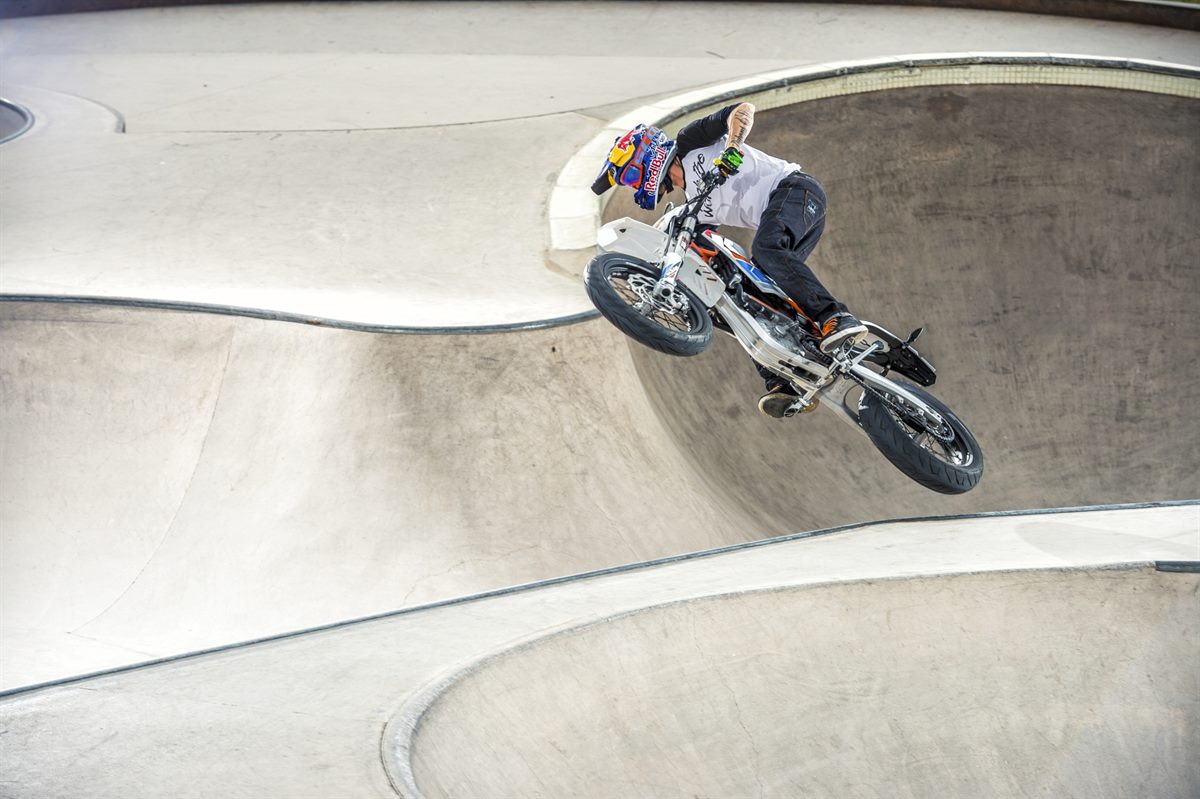 FreerideE_SM_2015_skatepark