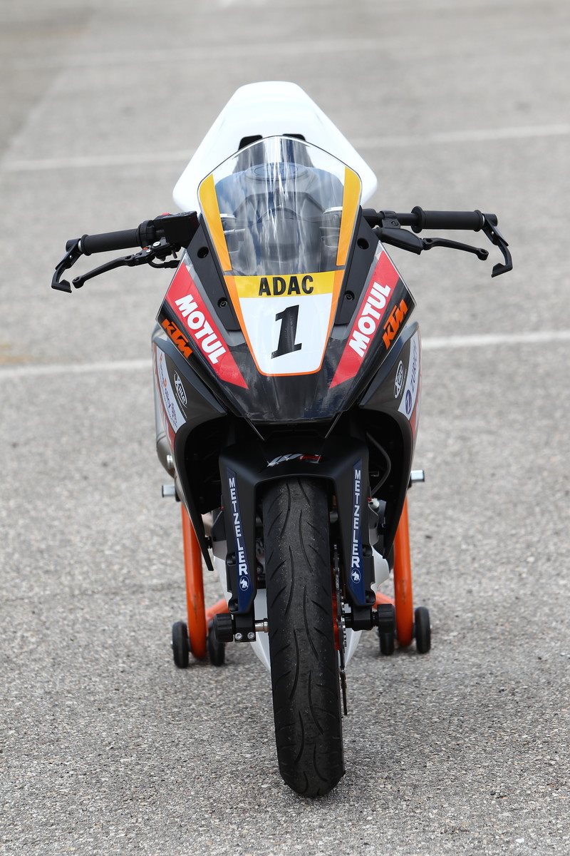 50464_ADAC RC390 Cup Media Test