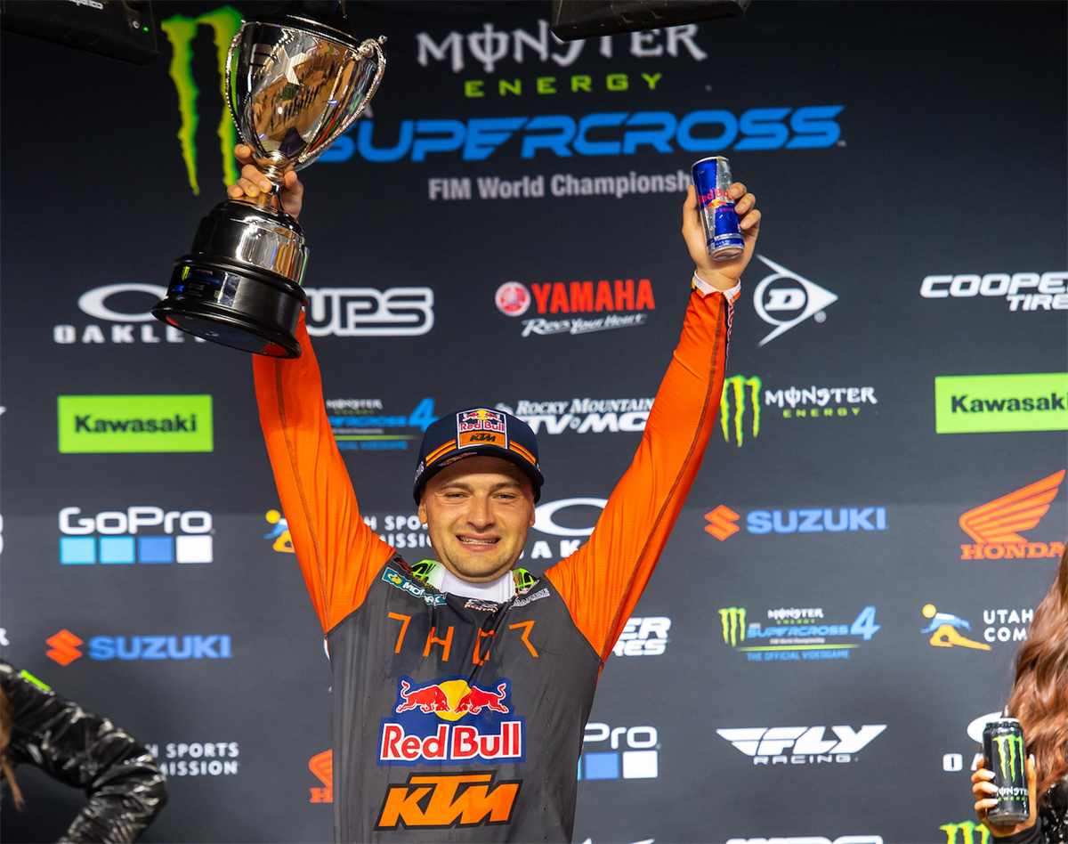 COOPER WEBB PODIUM R15