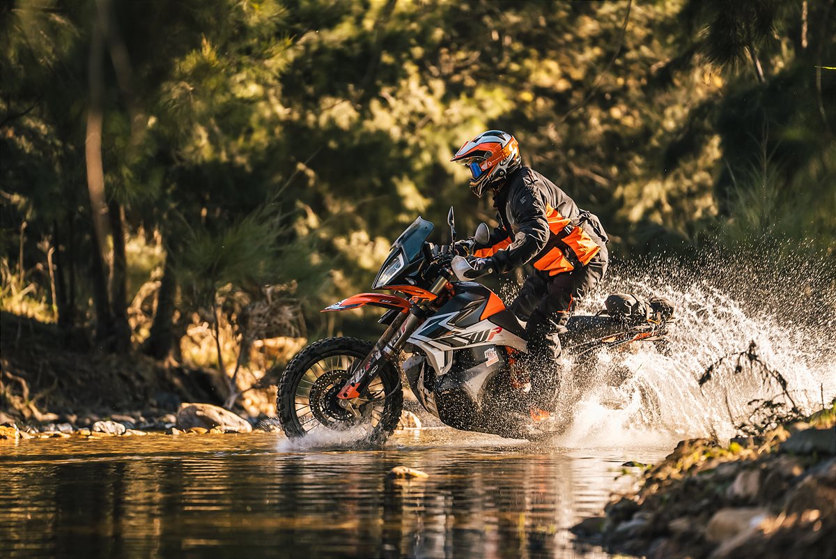 MY21-KTM-890-ADV-R-Media-Australia