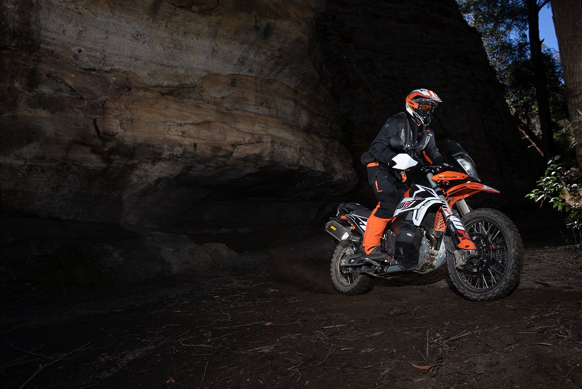 MY21-KTM-890-ADV-R-Media-Australia