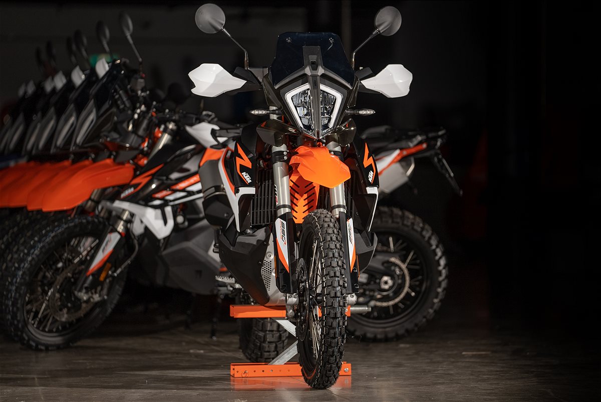 MY21-KTM-890-ADV-R-Media-Australia