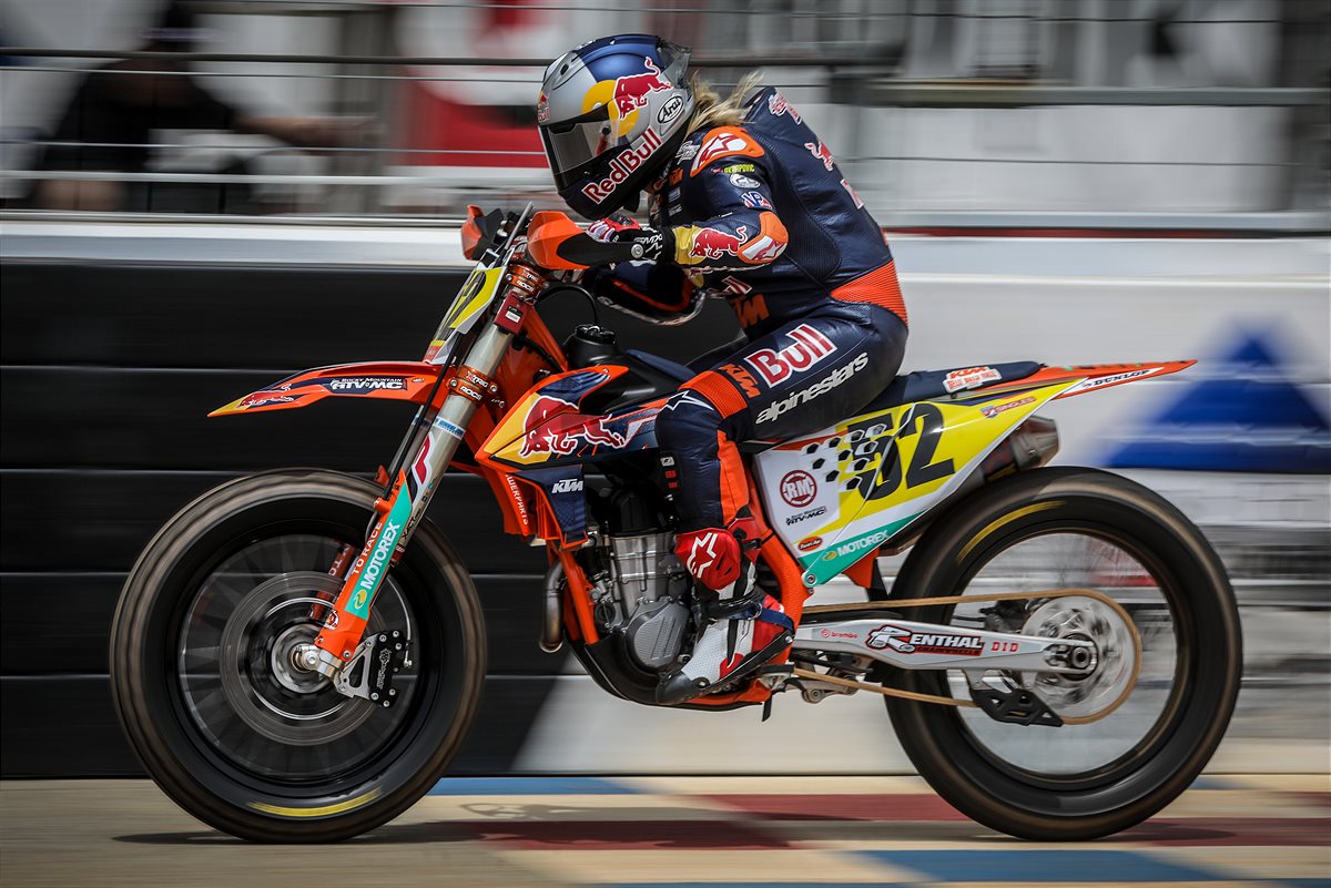 SHAYNA TEXTER - AFT SINGLES ROUND 3