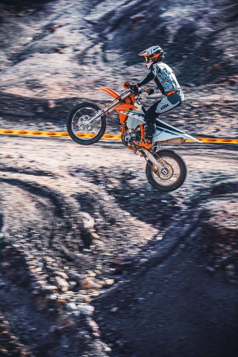 383698_MY22 KTM 450_350 XC-F _ NA Approved - Cat B