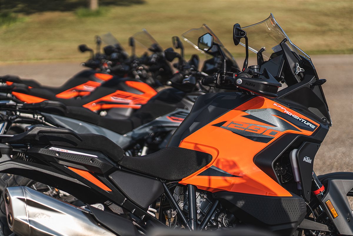 KTM ADVENTURE-6