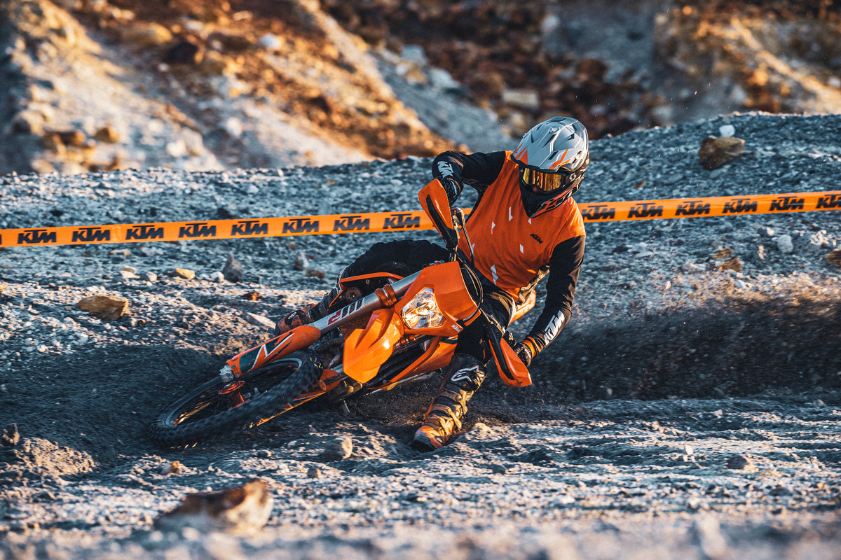 FRESH IN DEALERS THE 2022 KTM EXC AND XC W RANGE IS READY TO MASTER ALL EXTREMES CANADA KTM