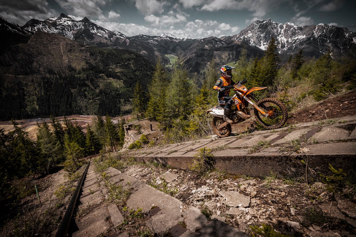 387725_KTM 300 XC-W TPI ERZBERGRODEO _ Manuel Lettenbichler