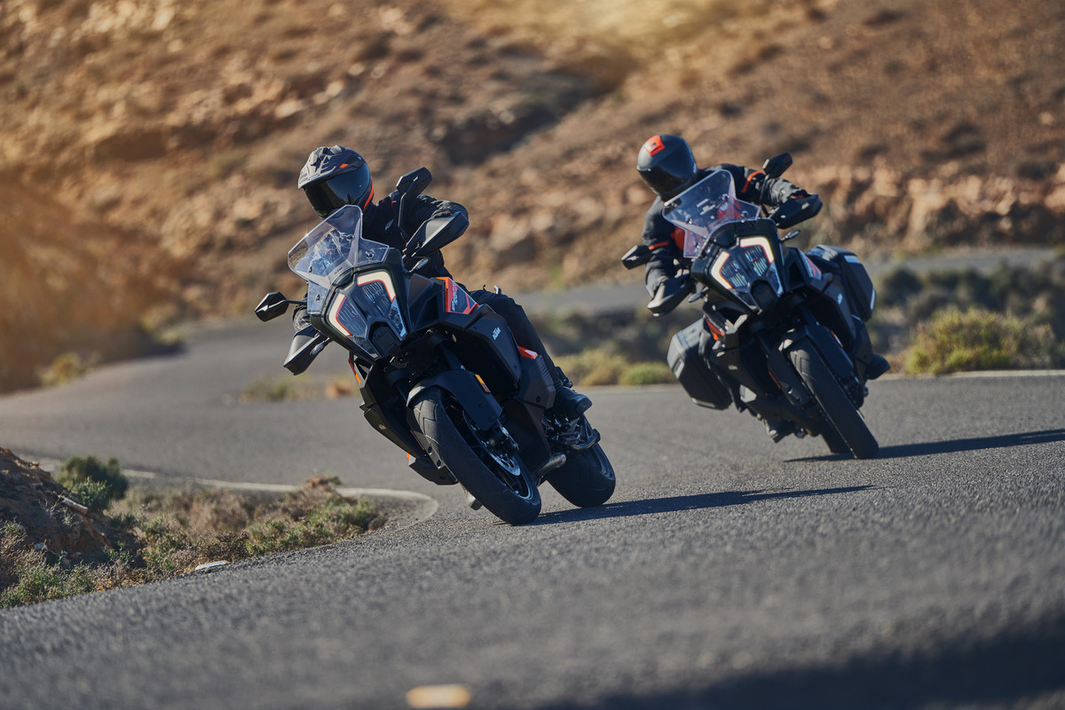 KTM 1290 SUPER ADVENTURE S-2