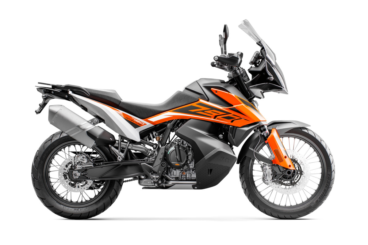 260998_790 ADV Orange MY19 90-Right