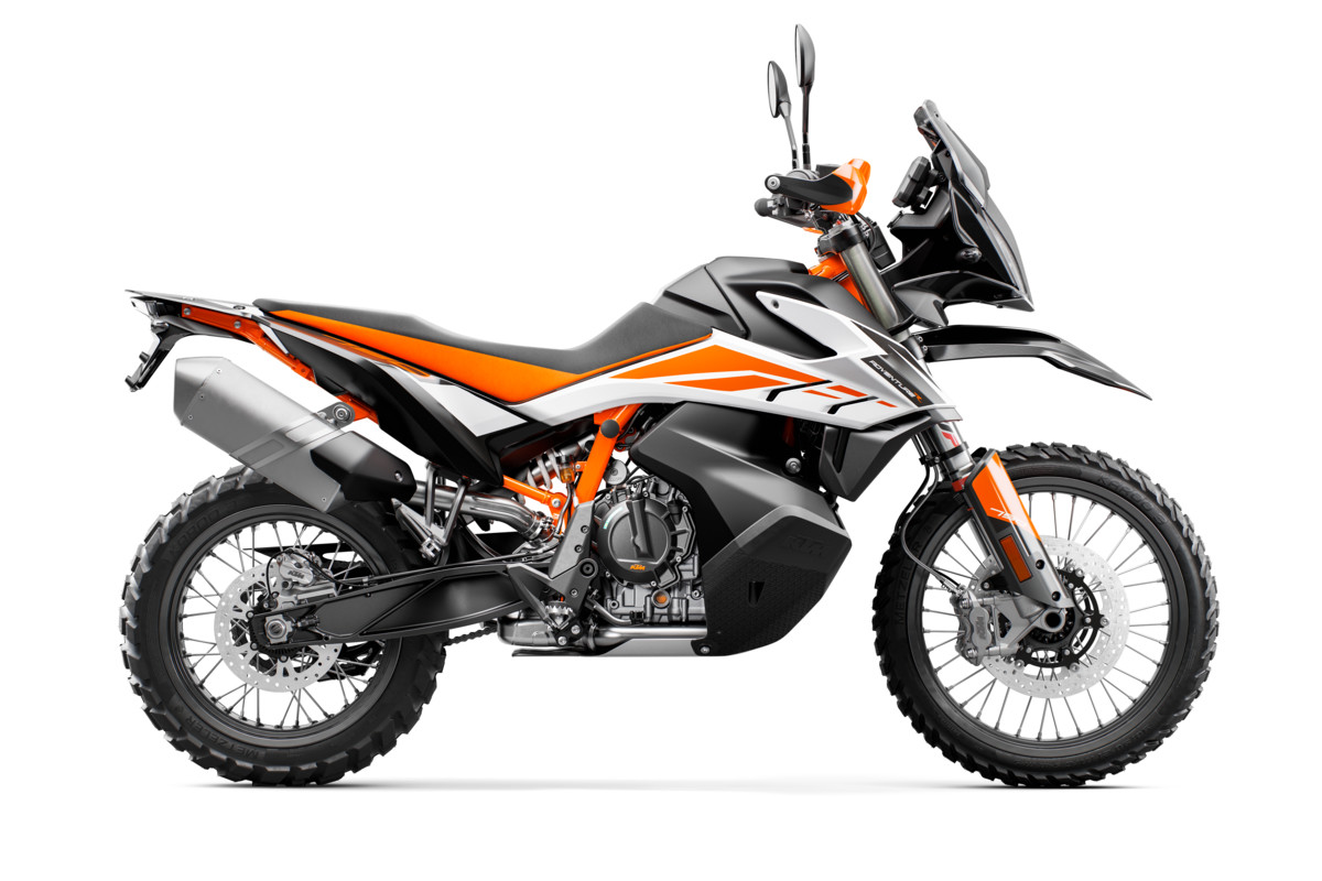 261021_790 ADV R MY19 90-Right