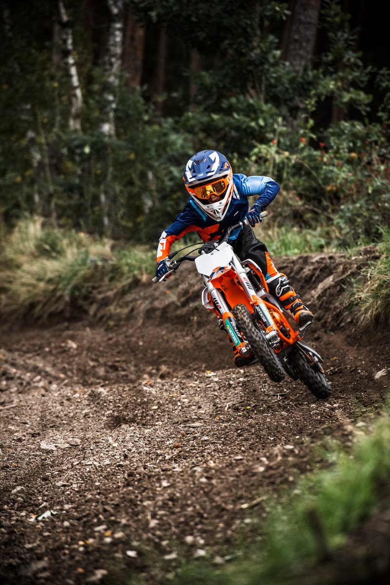 371594_MY22 KTM 50 SX FACTORY EDITION_ Action