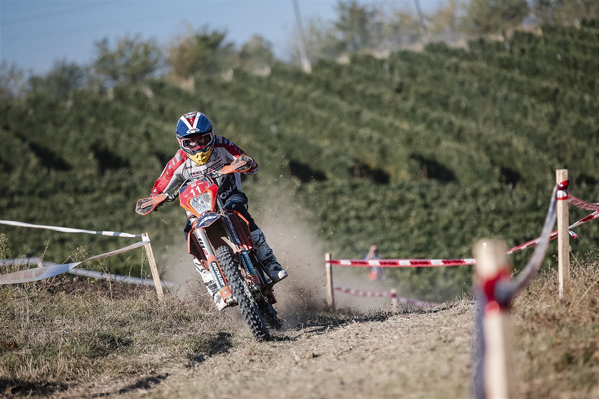 taylor-robert_ISDE_2021_Italy_17366