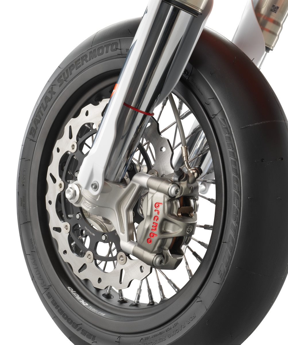 388053_450 SMR front wheel disc_MY2022