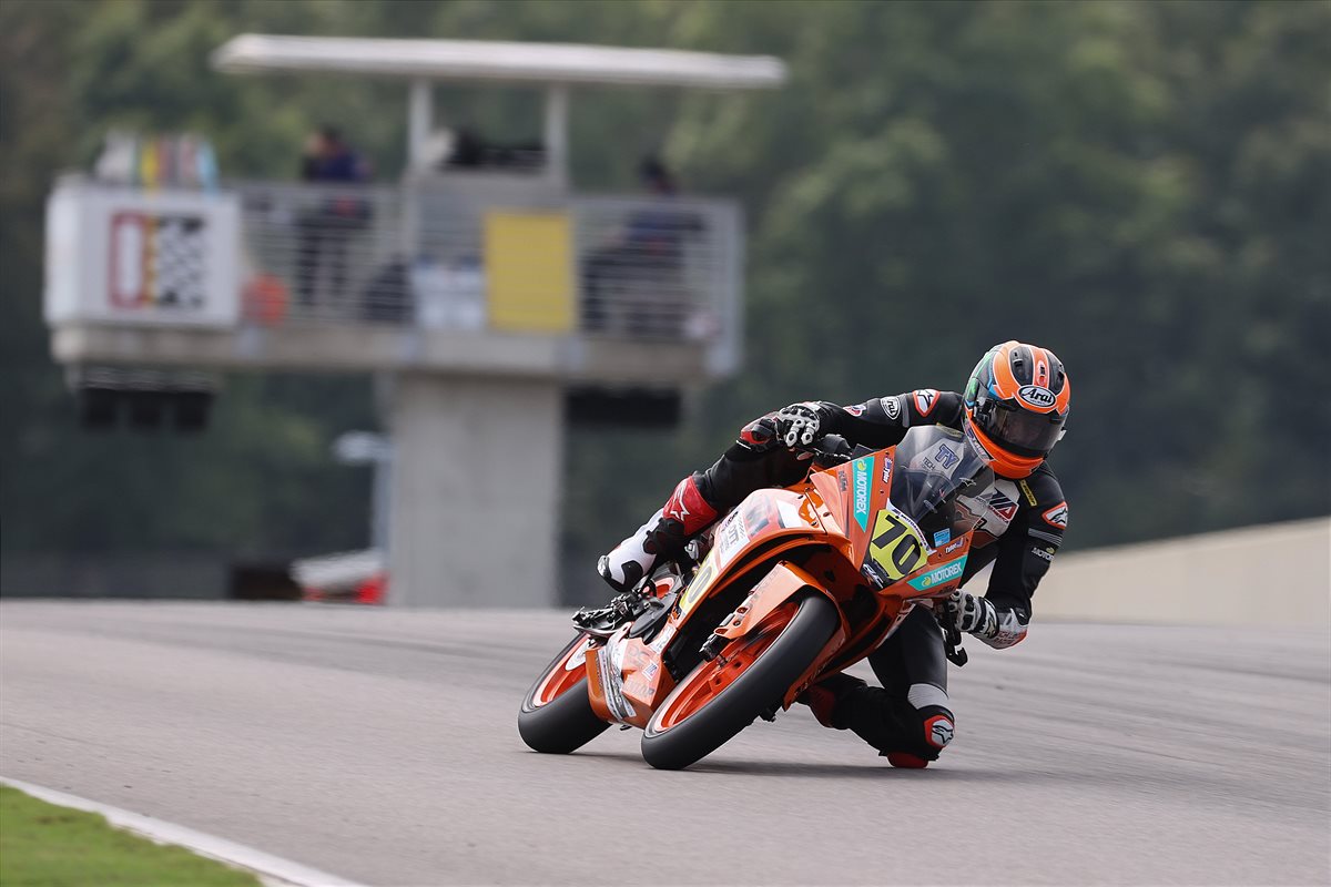 TYLER SCOTT - KTM RC 390 R