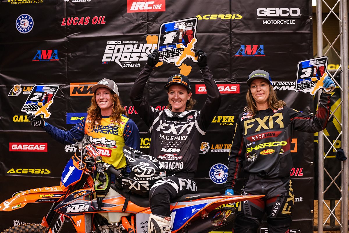 WOMENS ROUND 2 PODIUM