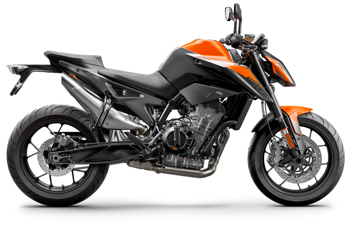 372812_2022 KTM 890 Duke ORANGE 90-Right