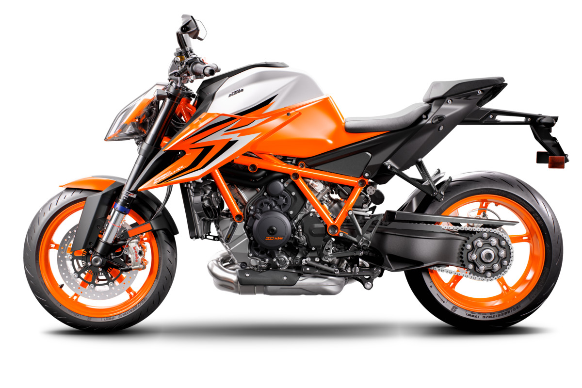 415781_MY22 KTM 1290 SUPER DUKE R EVO - US _90_ left_