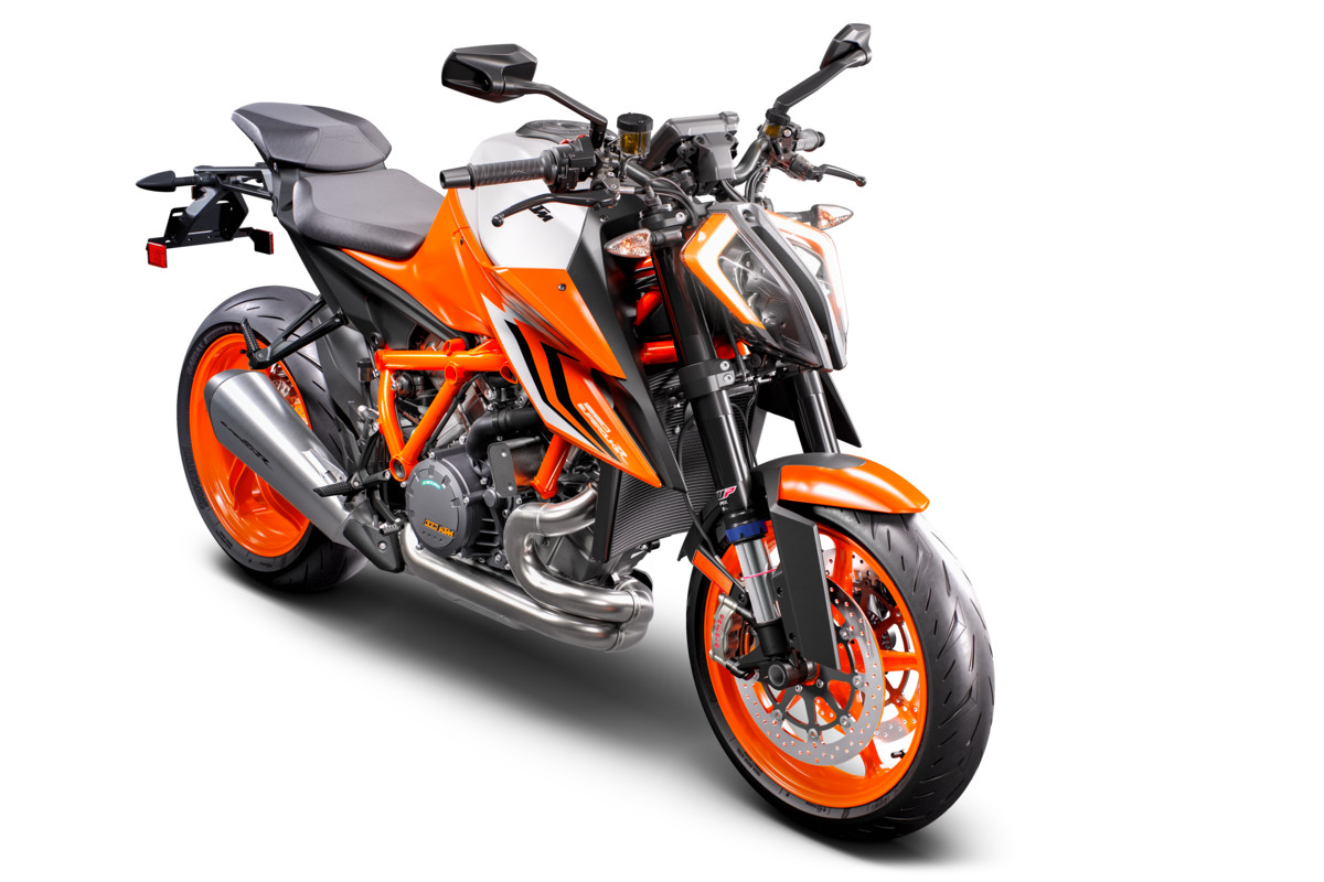 415784_MY22 KTM 1290 SUPER DUKE R EVO - US _45_ right front_