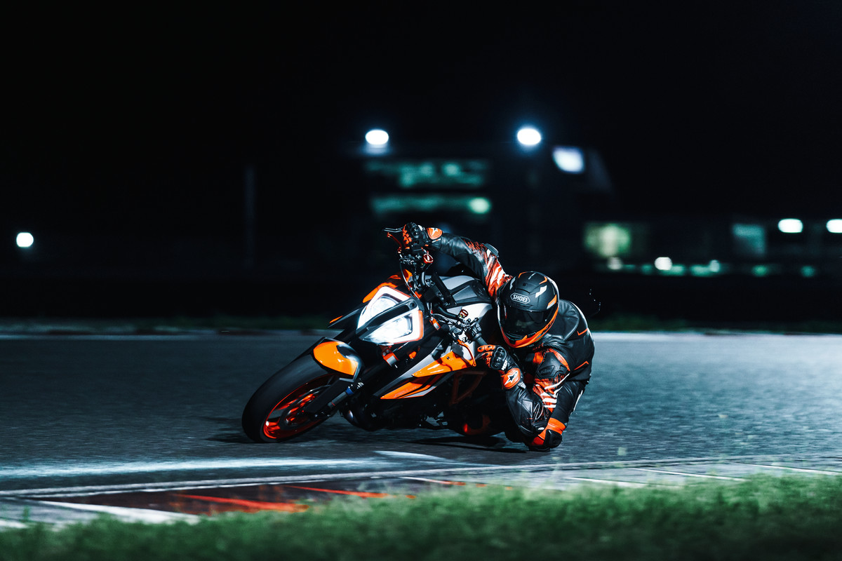 411707_MY22 KTM 1290 SUPER DUKE R EVO - Cat B