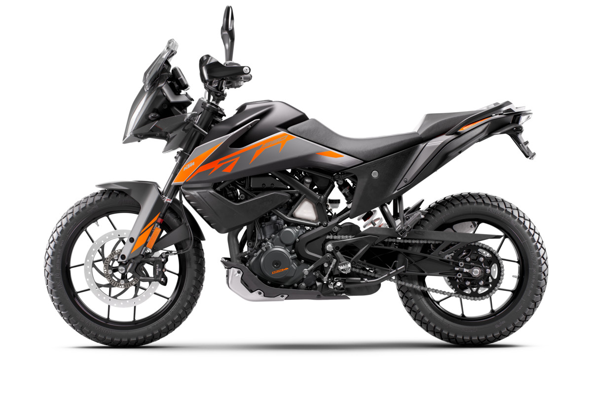 417265_MY22 KTM 390 ADVENTURE BLACK 90-Left