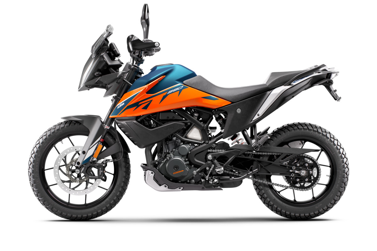 417271_MY22 KTM 390 ADVENTURE BLUE 90-Left