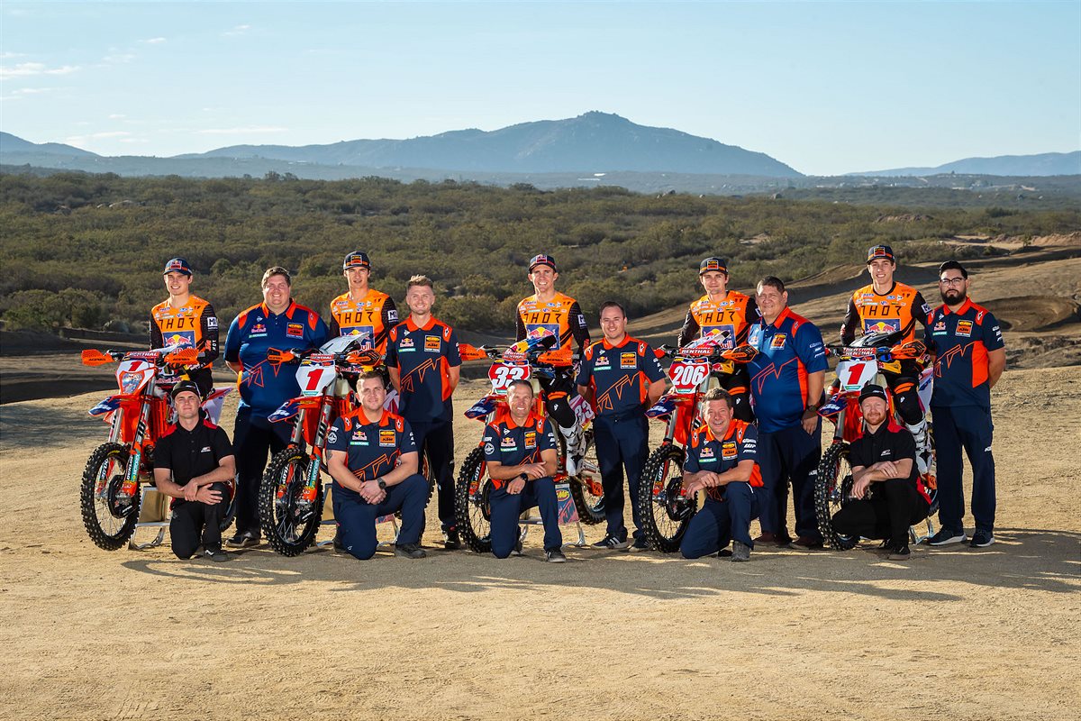 FMF KTM Factory Racing Team 2022