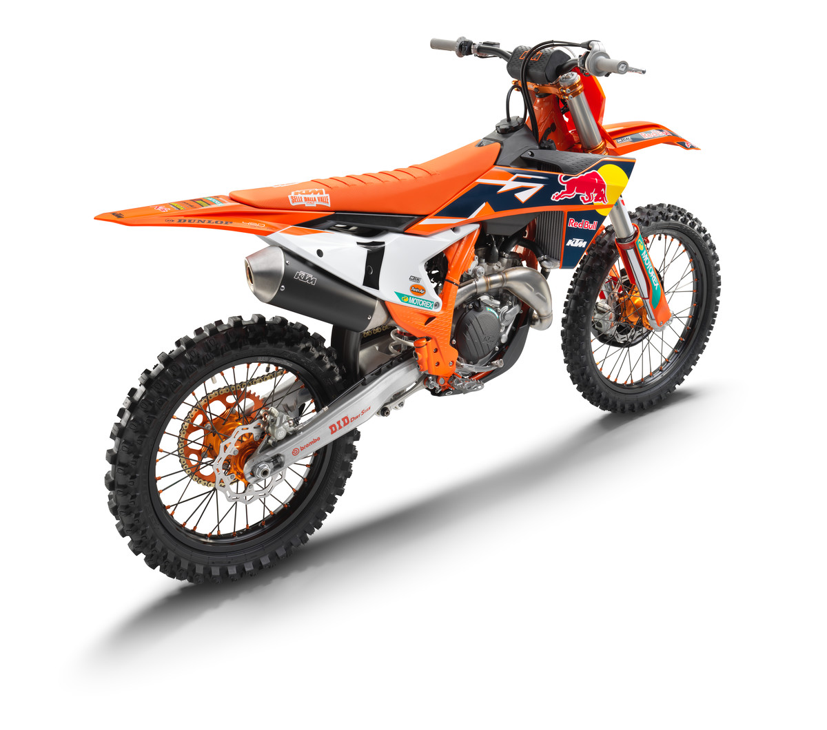 420391_450 SX-F Factory Edition rear right_MY22